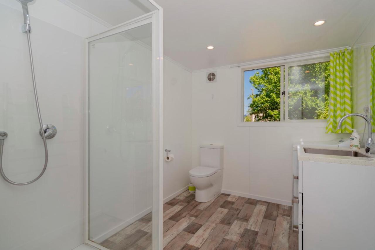 Rooftops Accommodation Whitianga Exterior photo