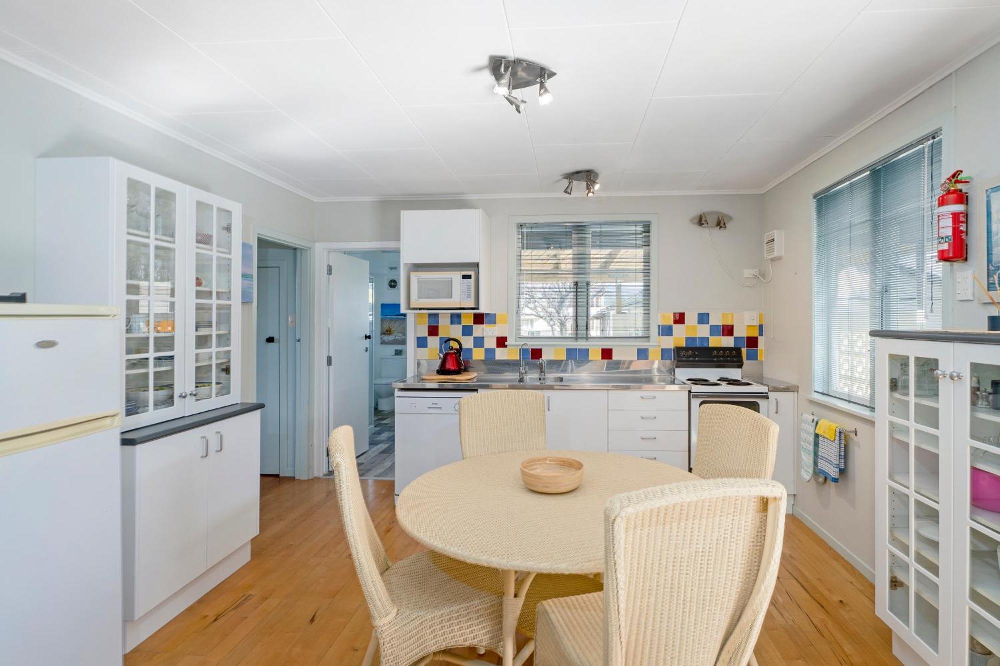 Rooftops Accommodation Whitianga Exterior photo