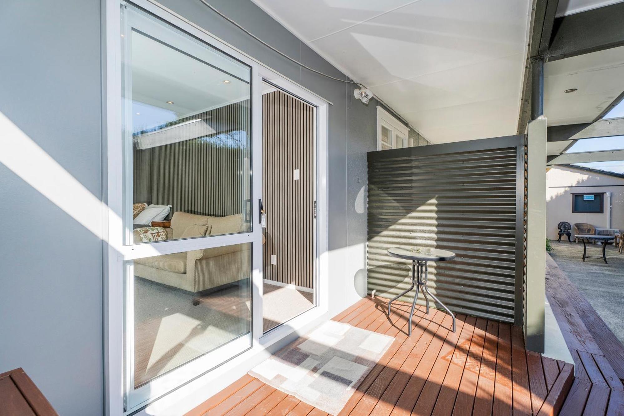Rooftops Accommodation Whitianga Exterior photo